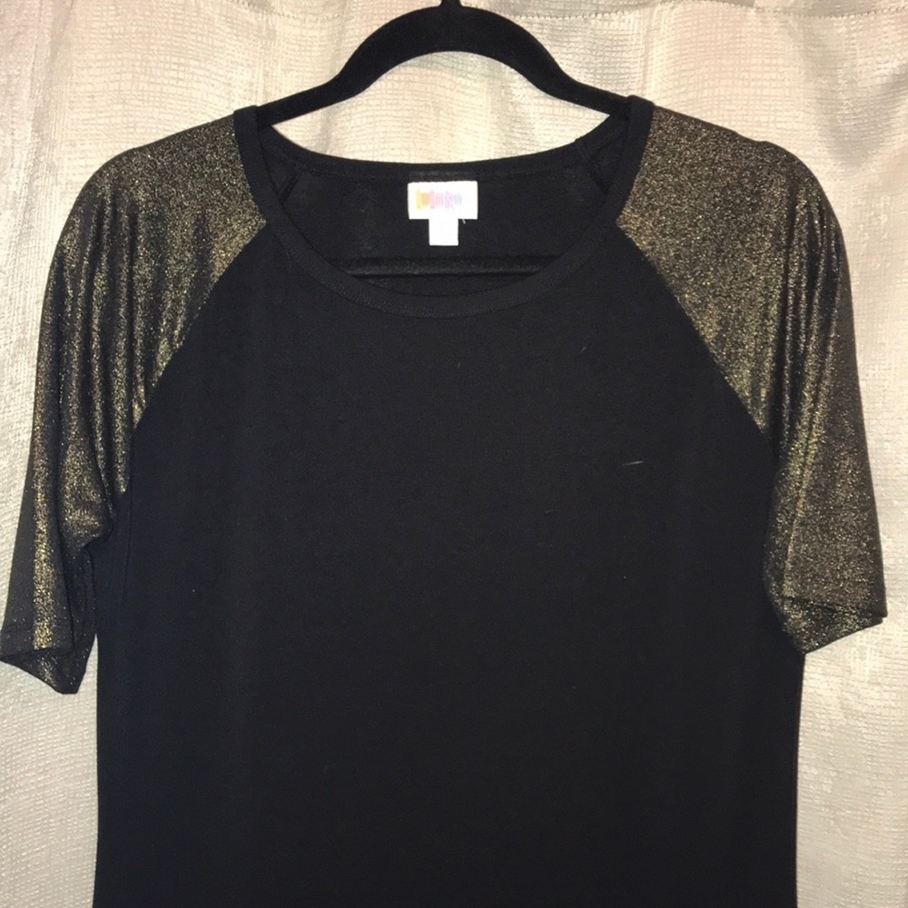 Large black and gold elegant Julia